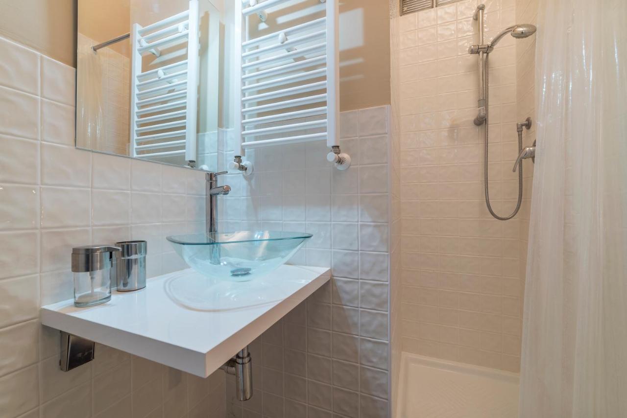 Villa Borghese Roomy Flat โรม ภายนอก รูปภาพ